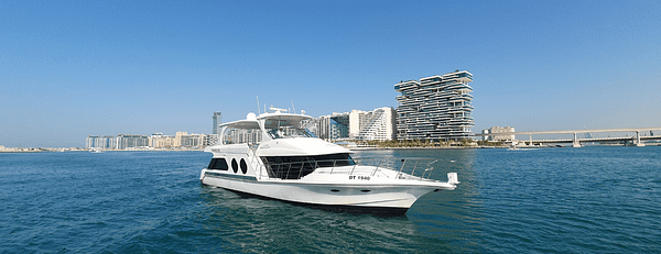 Dubai Marina 1 Hour Yacht Tour - Boat Tours and Cruises - Image 3