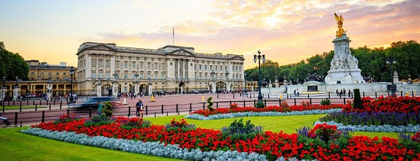 Buckingham Palace State Rooms - Indoor Attractions - Image 3