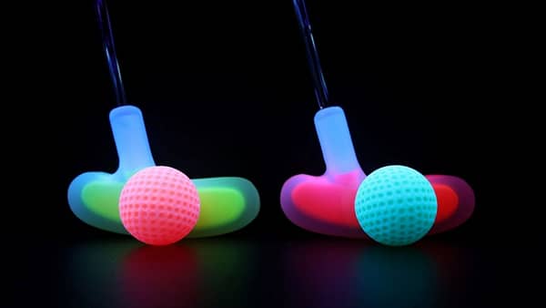 3D Blacklight Minigolf Tickets - Indoor Attractions - Image 2