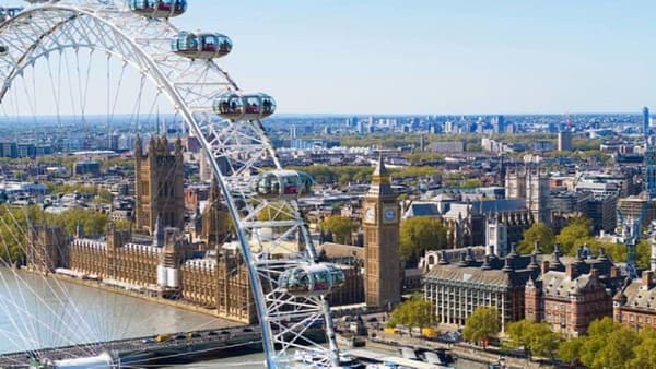 Half Day Panoramic Tour of London on Christmas Eve - Sightseeing and Tours - Image 2