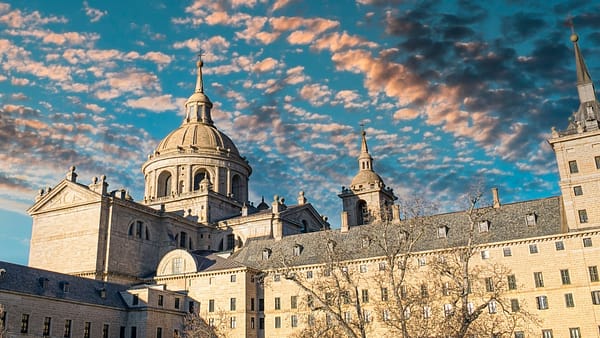 Hop-on Hop-off London Bus Tour & St Paul's Cathedral and free walking tour - Recently Added Experiences - Image 2