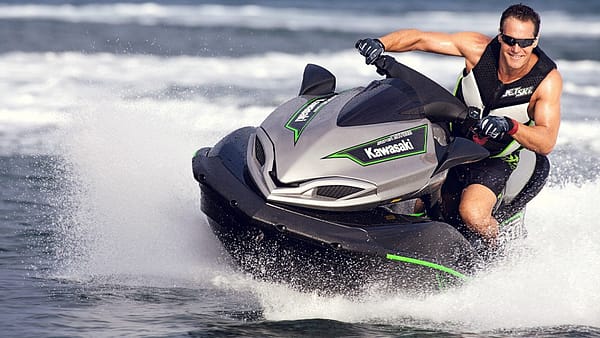 Jetski at West Bay - Qool Qatar - Must-see attractions - Image 2