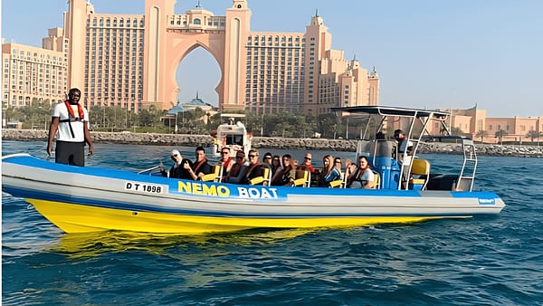Speedboat Tours Dubai - Boat Tours and Cruises - Image 2