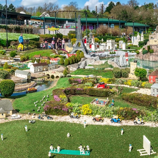 LEGOLAND Windsor (with optional transfers) Theme Parks