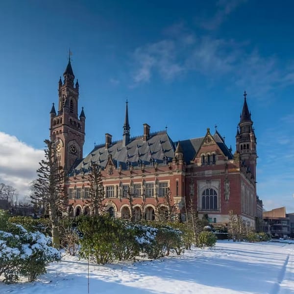 Tour to Delft